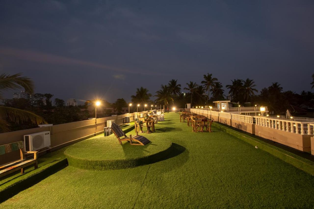 State Beach Resort And Spa Kannur Exterior photo