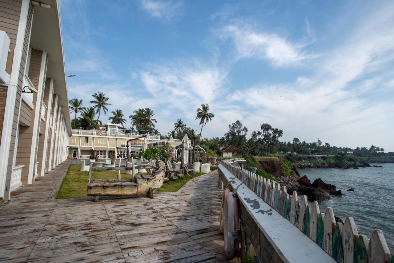 State Beach Resort And Spa Kannur Exterior photo